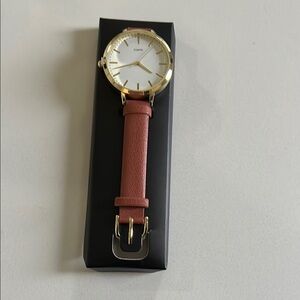 NEW IN BOX AVON Quartz Prosperous Elephant Watch